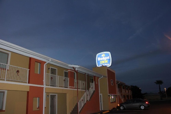 Budget Inn Lake Wales image 23