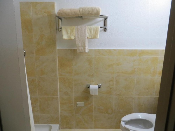 Budget Inn Lake Wales image 37
